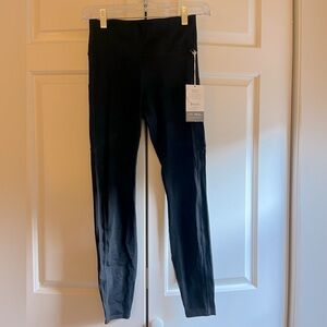 Vuori Black Leggings XS
